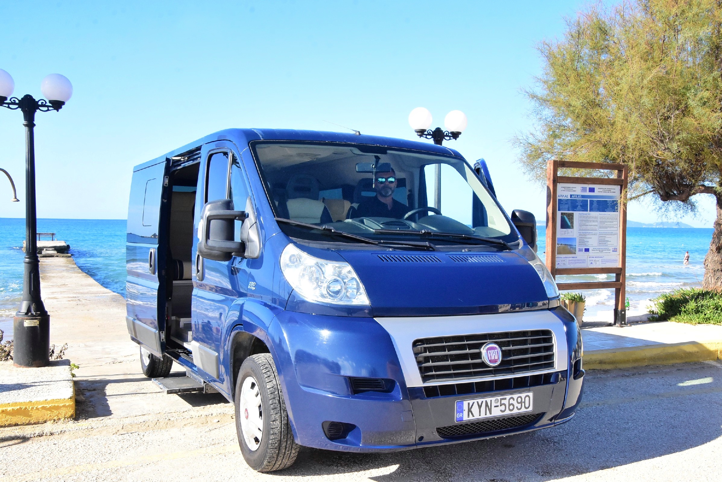 MINI BUS STRATOS (29)