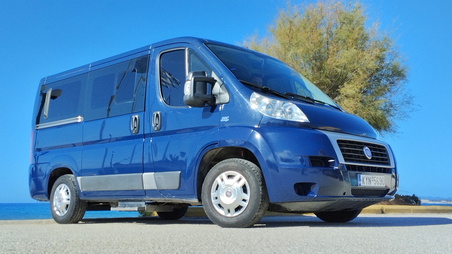 MINI BUS STRATOS (67)